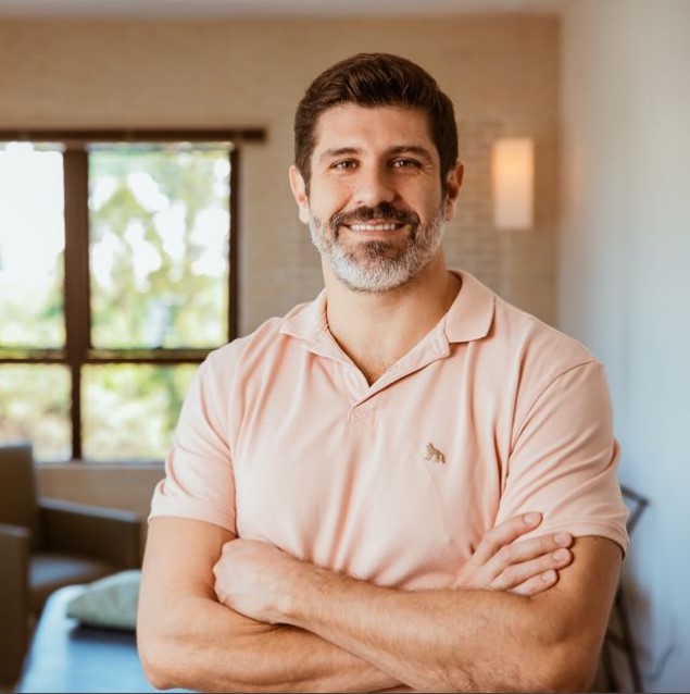 Dr. Fernando Heleno Pereira - Fisioterapeuta Osteopata